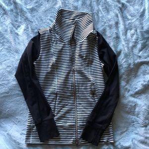 Lululemon zip up sweatshirt